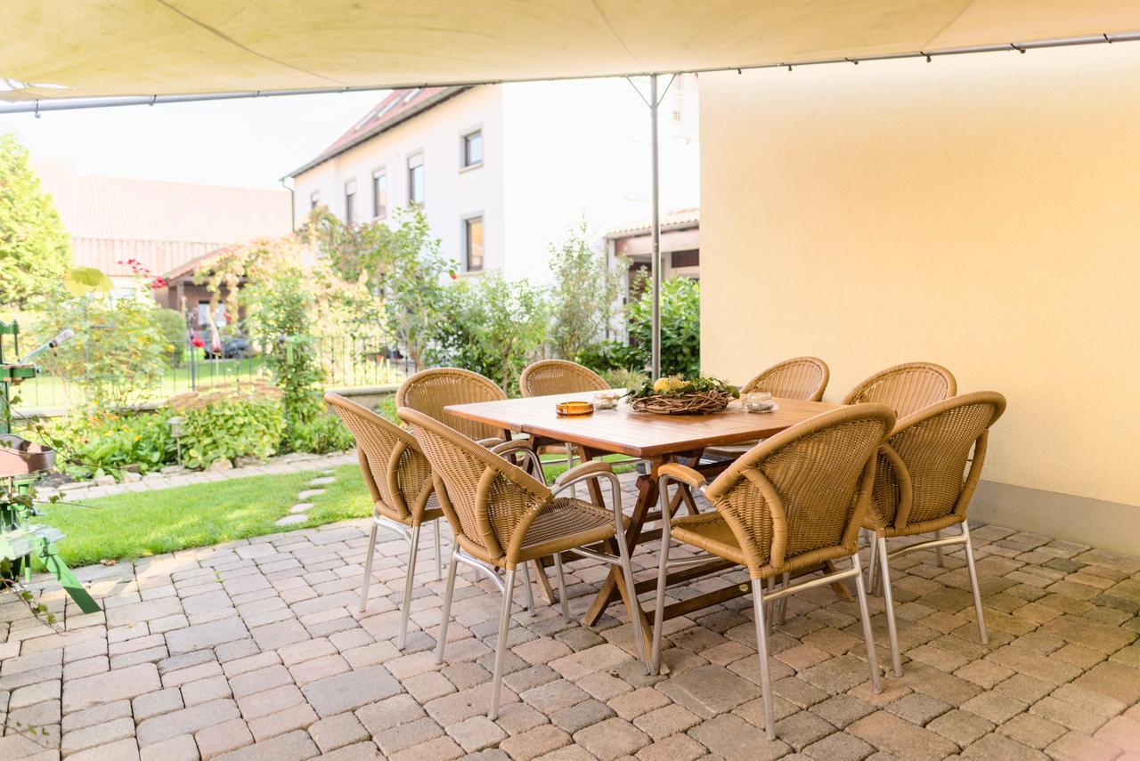 Domizil Nunn Hotel Escherndorf Екстериор снимка
